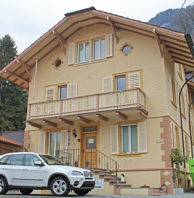 Pilatus Apartment *